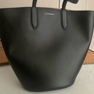 Alexander McQueen Bucket Tote Bag - New